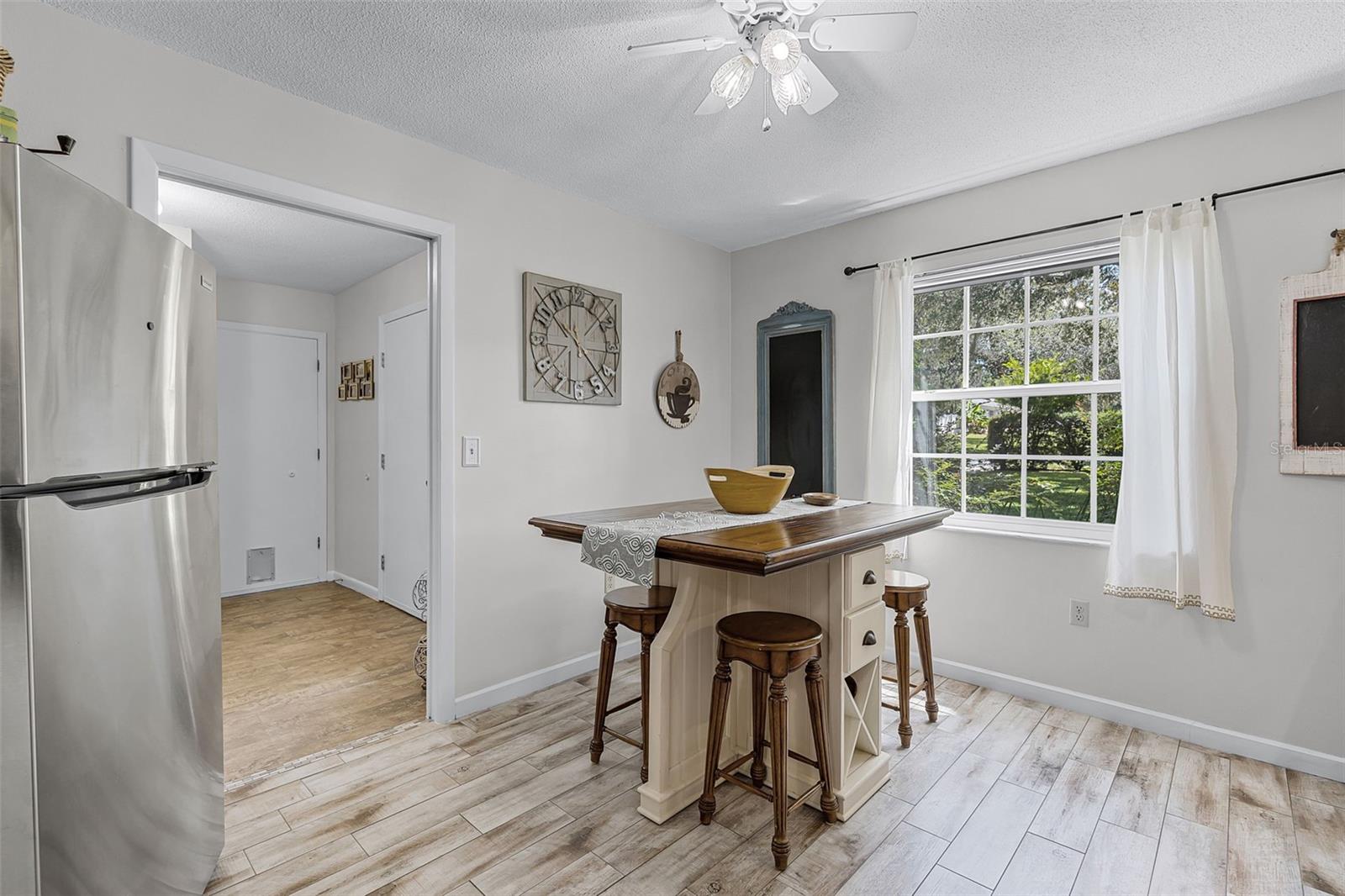 Image 13 of 45 For 36338 Spring Lake Boulevard