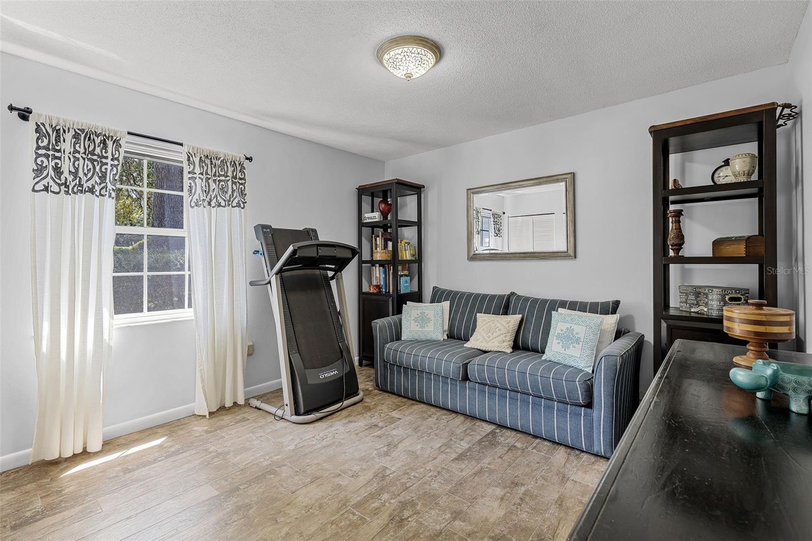 Image 19 of 45 For 36338 Spring Lake Boulevard