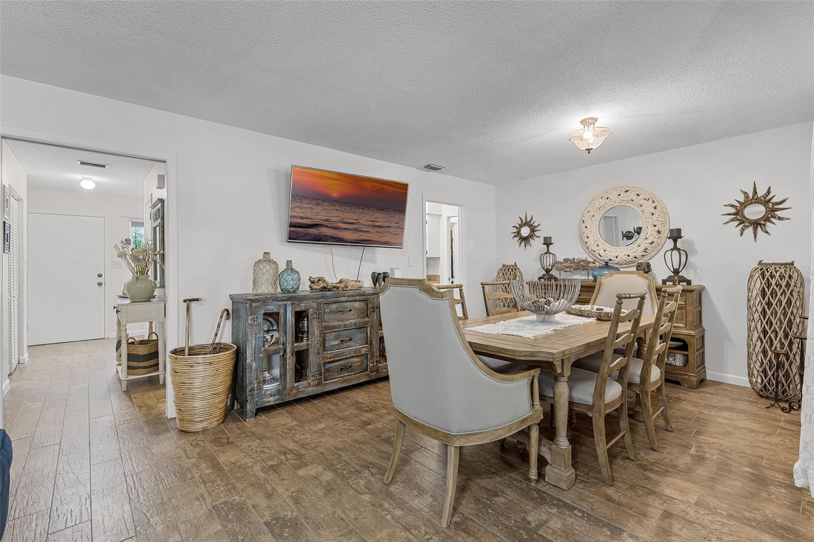 Image 6 of 45 For 36338 Spring Lake Boulevard