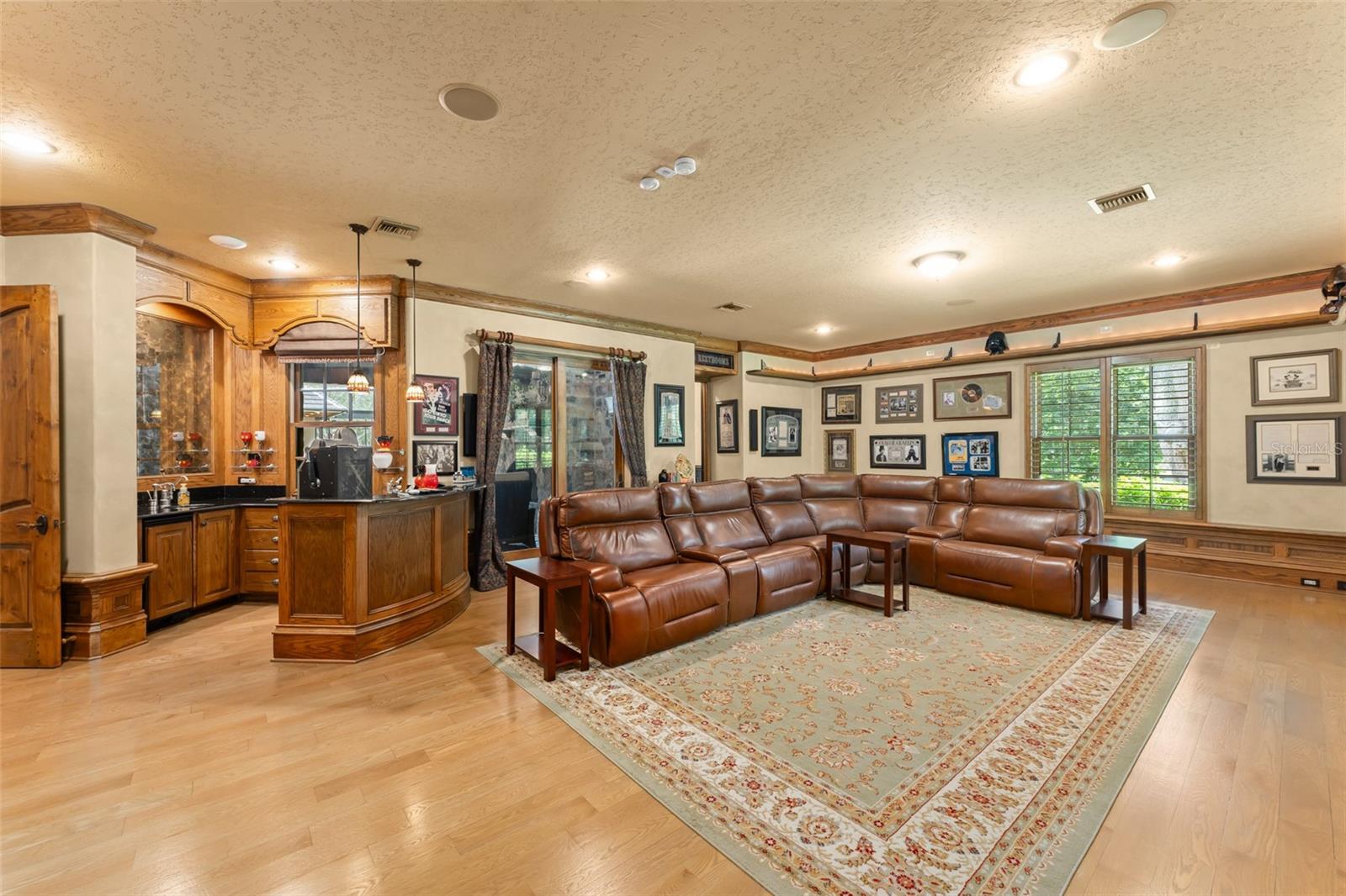 Image 34 of 97 For 2878 Markham Woods Road