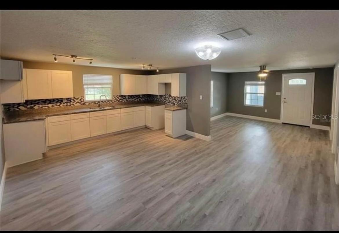 Image 5 of 11 For 515 7th Street