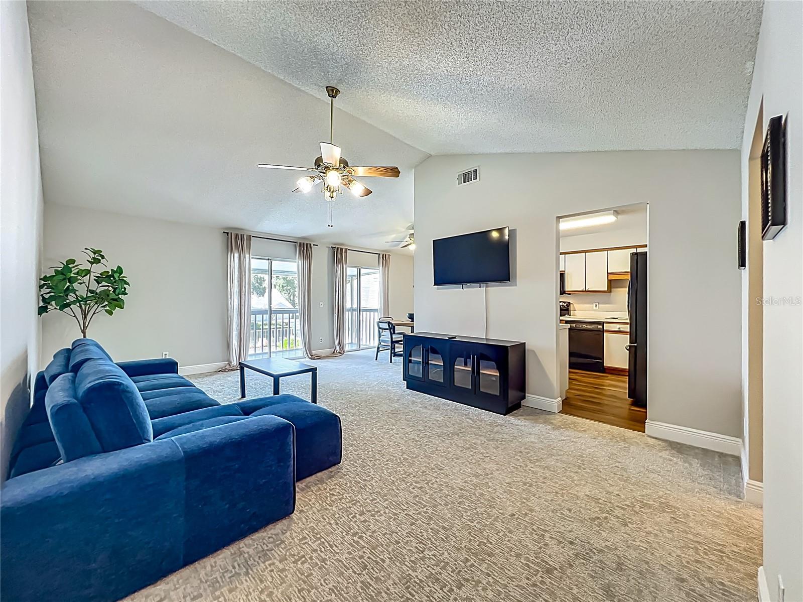 Image 12 of 53 For 5300 White Cliff Lane 1103