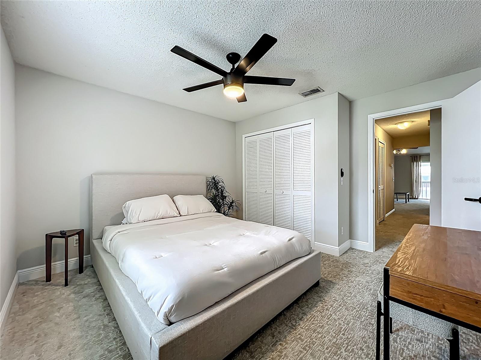Image 32 of 53 For 5300 White Cliff Lane 1103