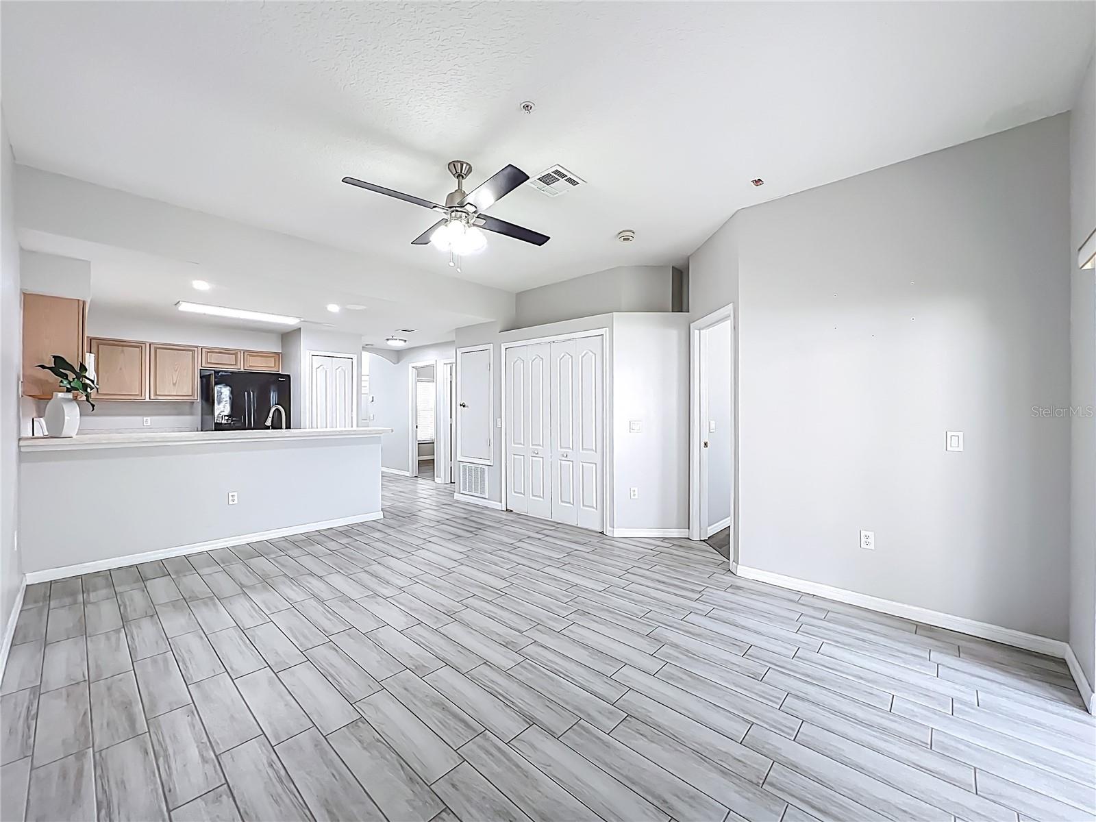 Image 19 of 39 For 671 Sandy Neck Lane 102