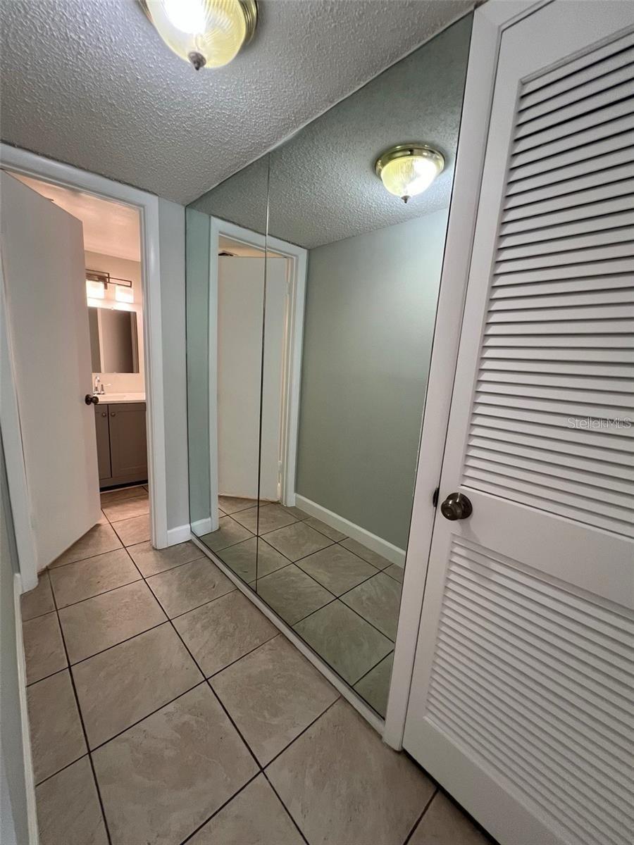 Image 15 of 16 For 306 Cherokee Court B