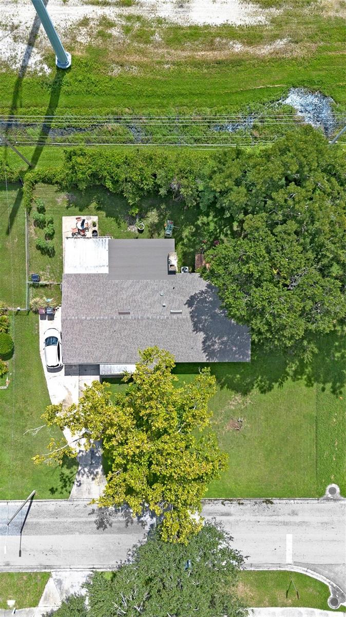 Image 13 of 16 For 605 Brockway Avenue