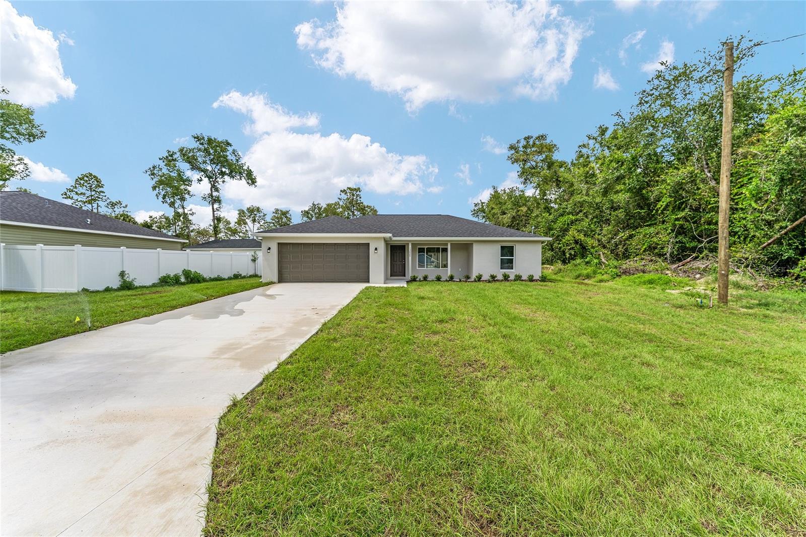 Image 7 of 48 For 13027 5th Place