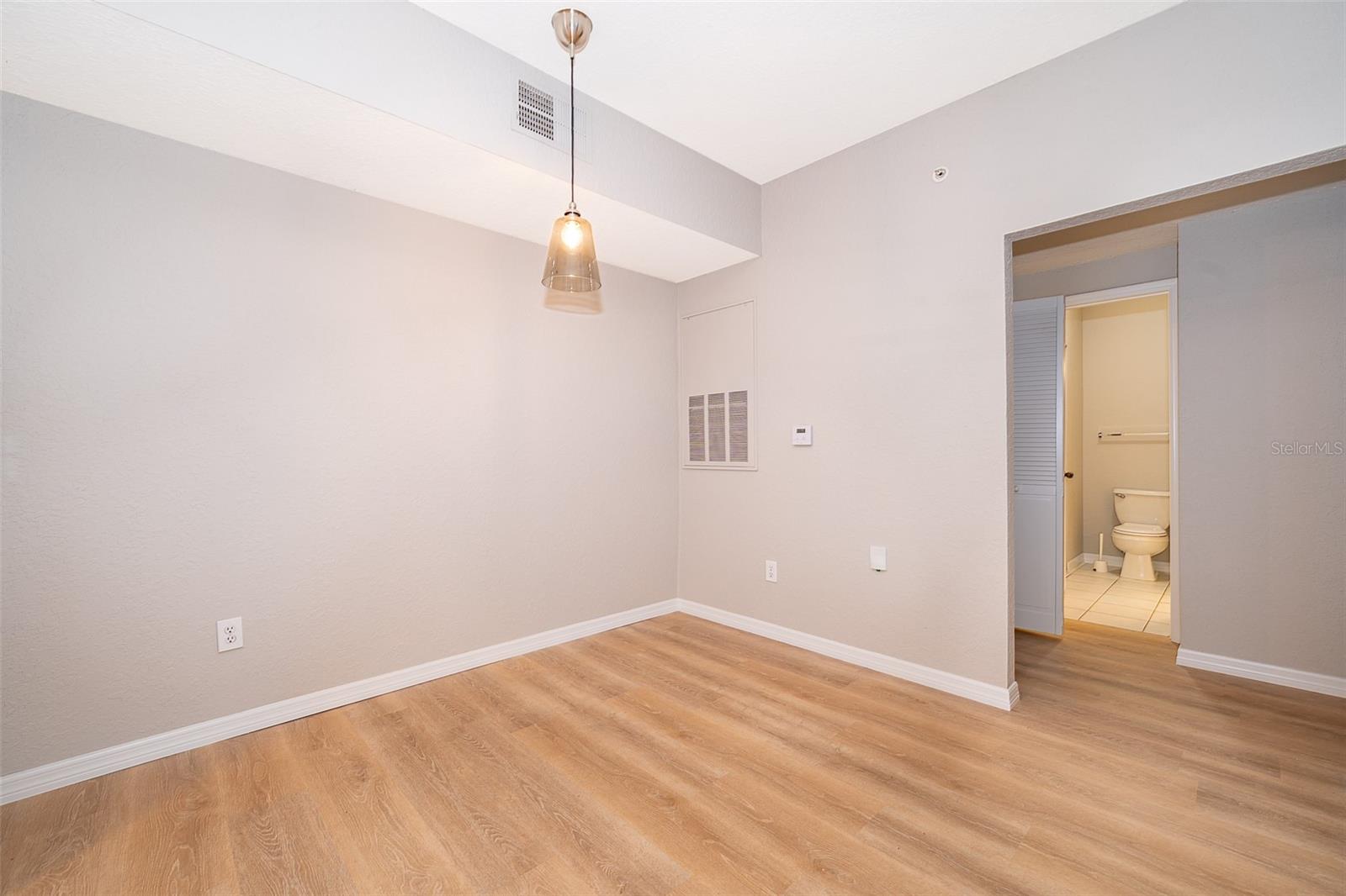 Image 12 of 19 For 6412 Raleigh Street 2504