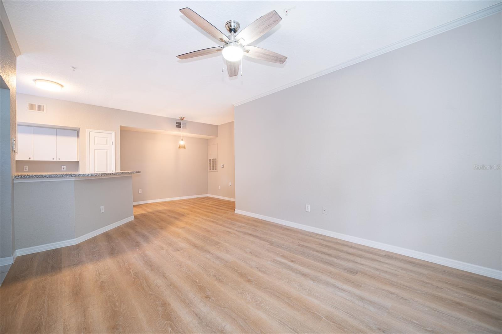 Image 9 of 19 For 6412 Raleigh Street 2504