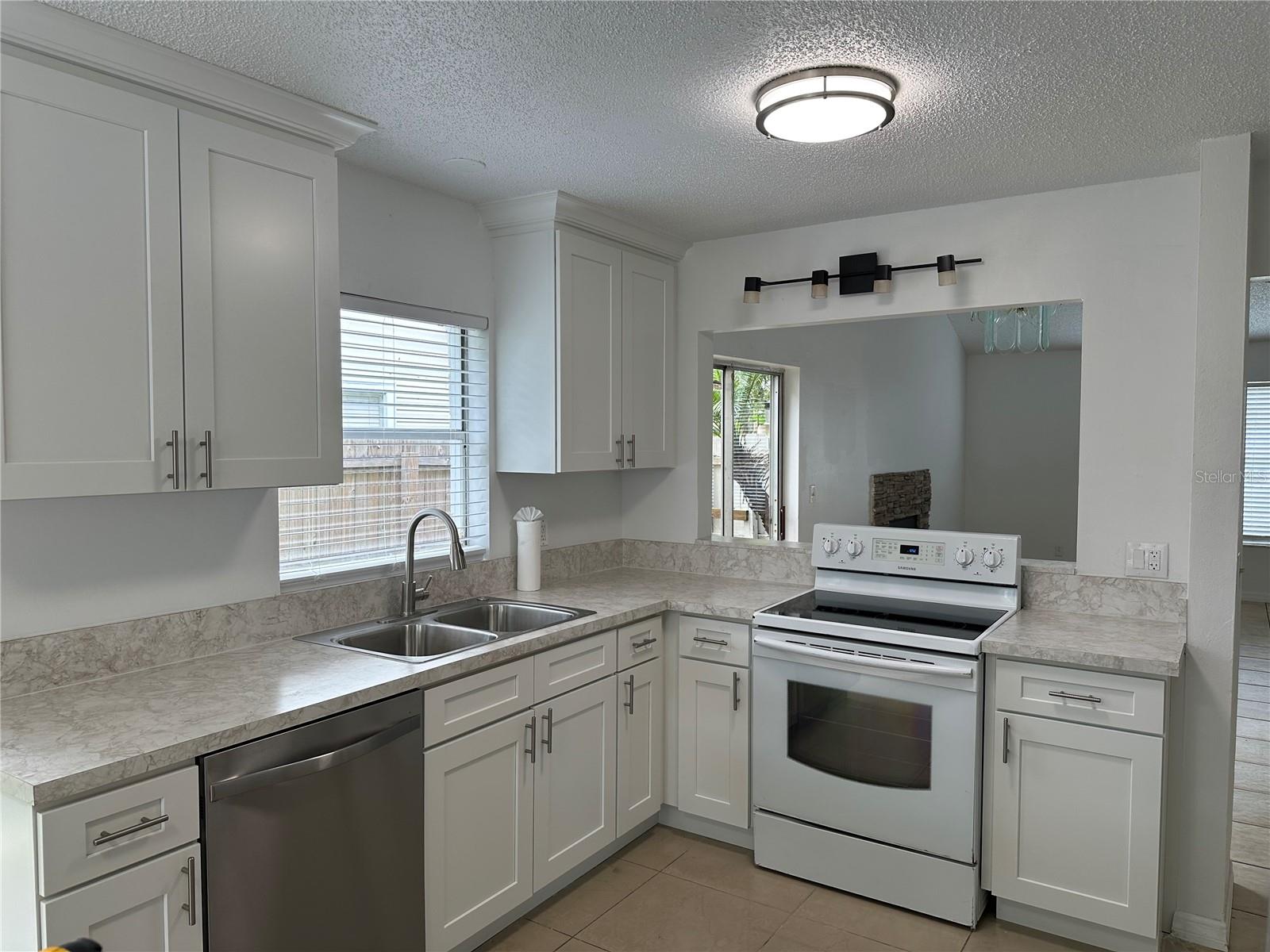 Image 10 of 22 For 7979 Sagebrush Place