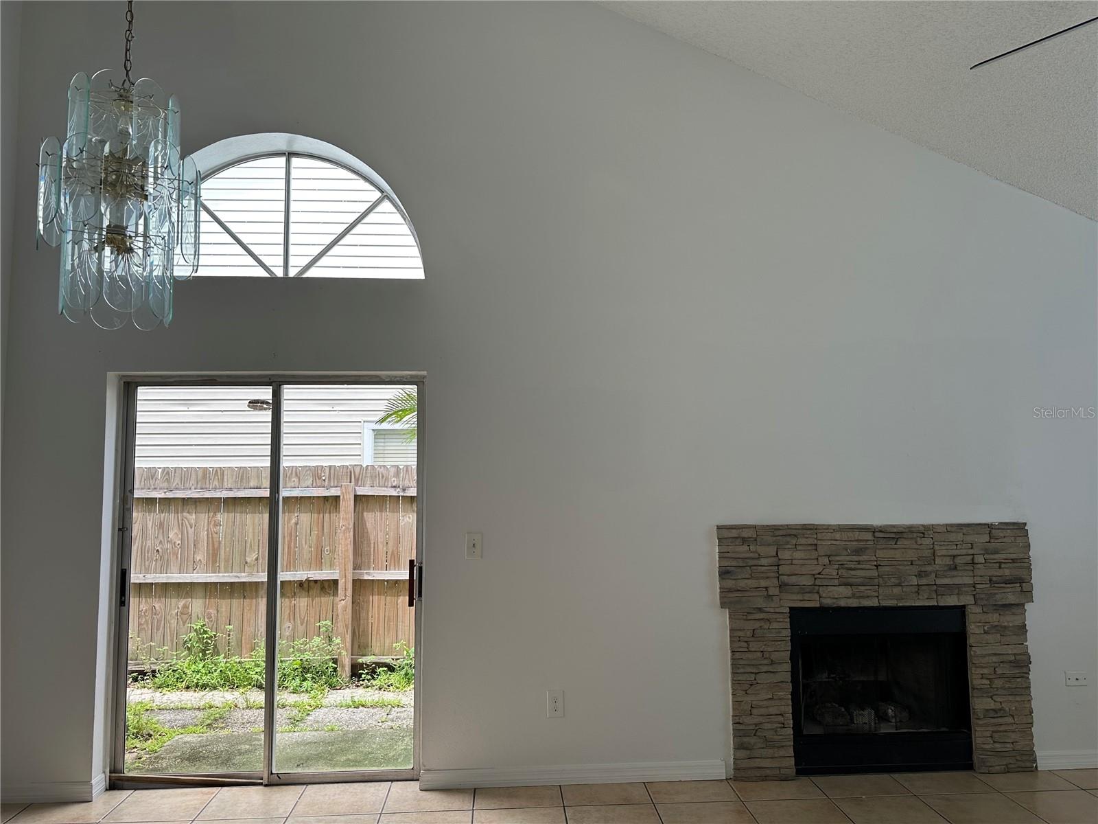 Image 4 of 22 For 7979 Sagebrush Place