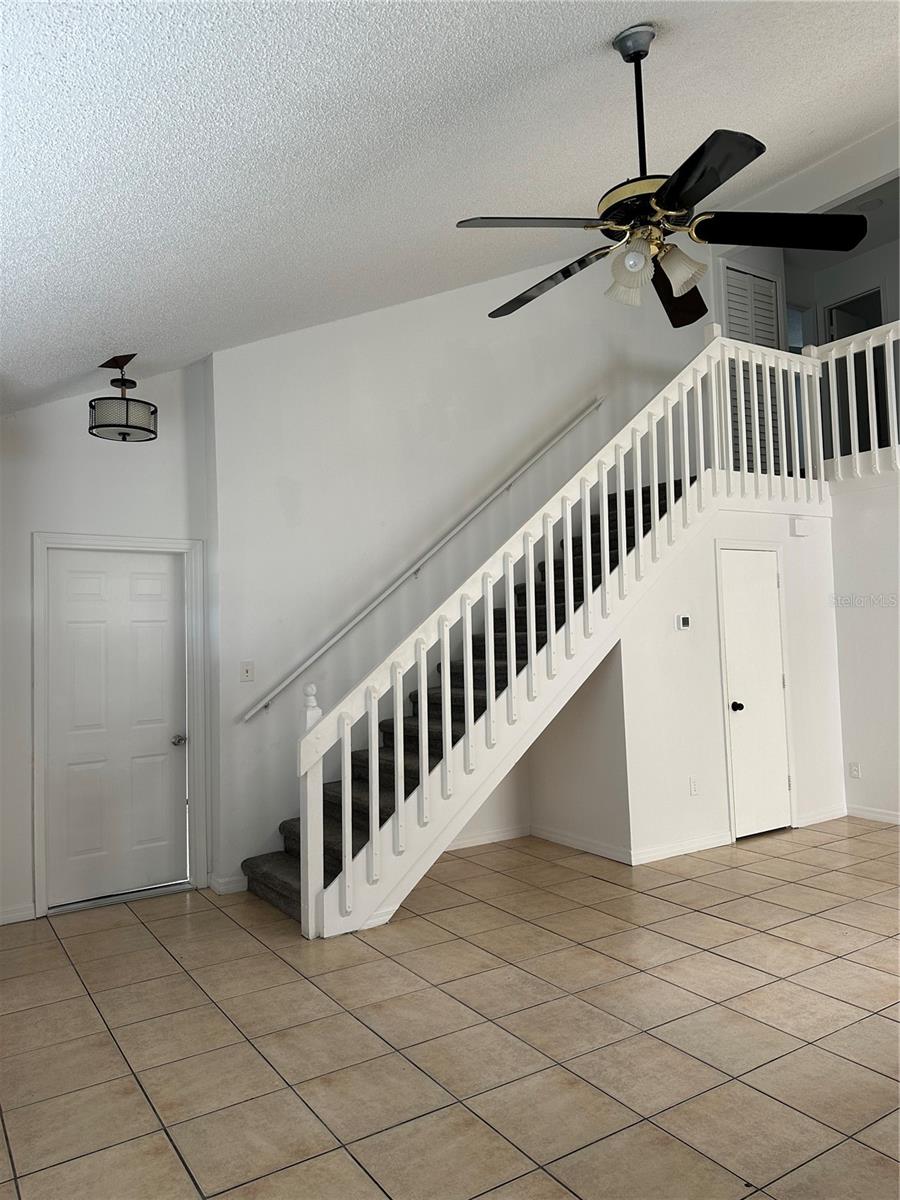 Image 5 of 22 For 7979 Sagebrush Place
