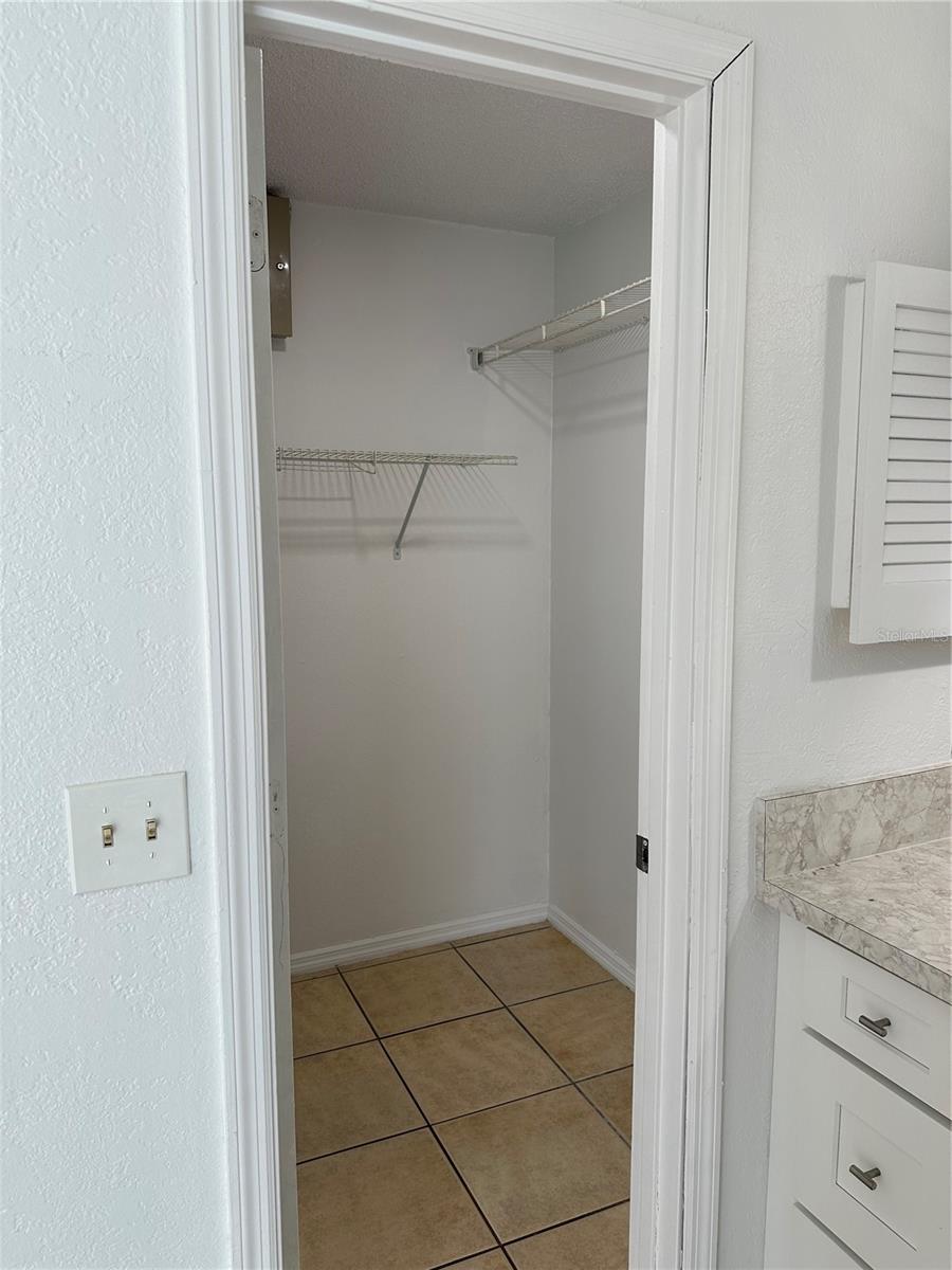 Image 7 of 22 For 7979 Sagebrush Place