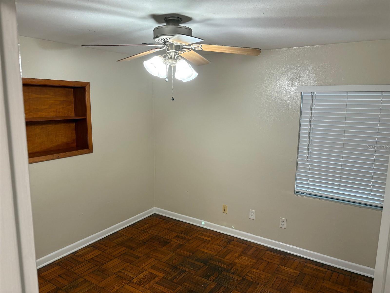 Image 11 of 18 For 208 36th Drive