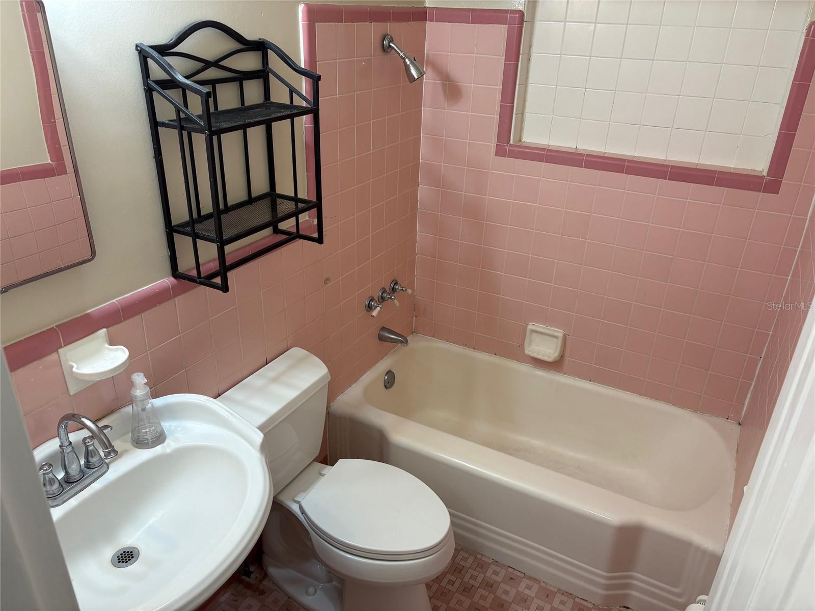 Image 15 of 18 For 208 36th Drive