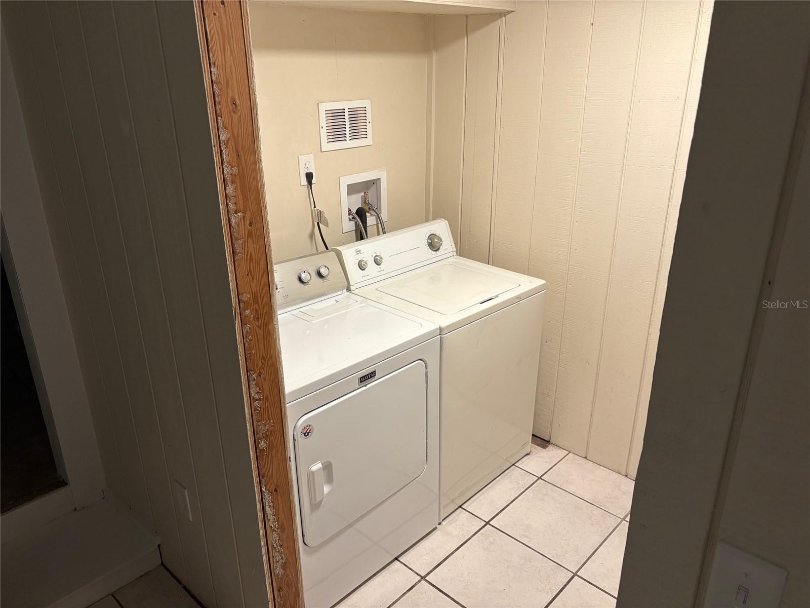 Image 17 of 18 For 208 36th Drive
