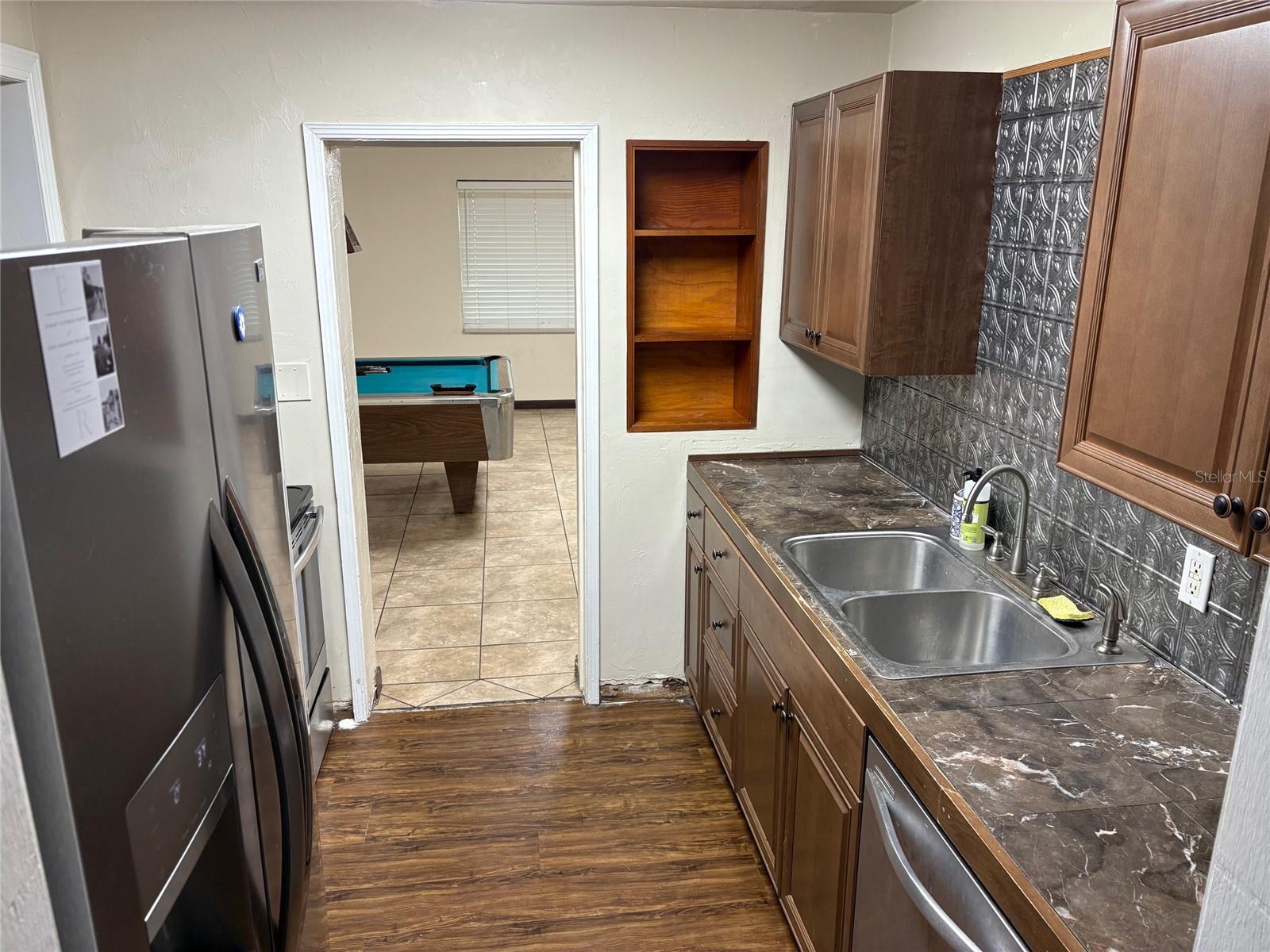 Image 6 of 18 For 208 36th Drive