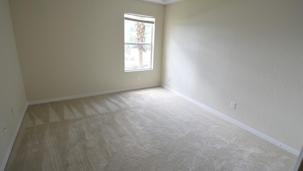 Image 2 of 7 For 5116 Conroy Road 16