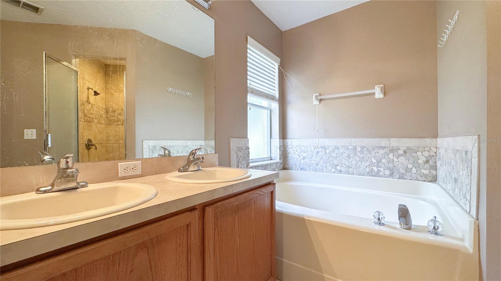 Image 10 of 15 For 2313 Ole Hickory Drive