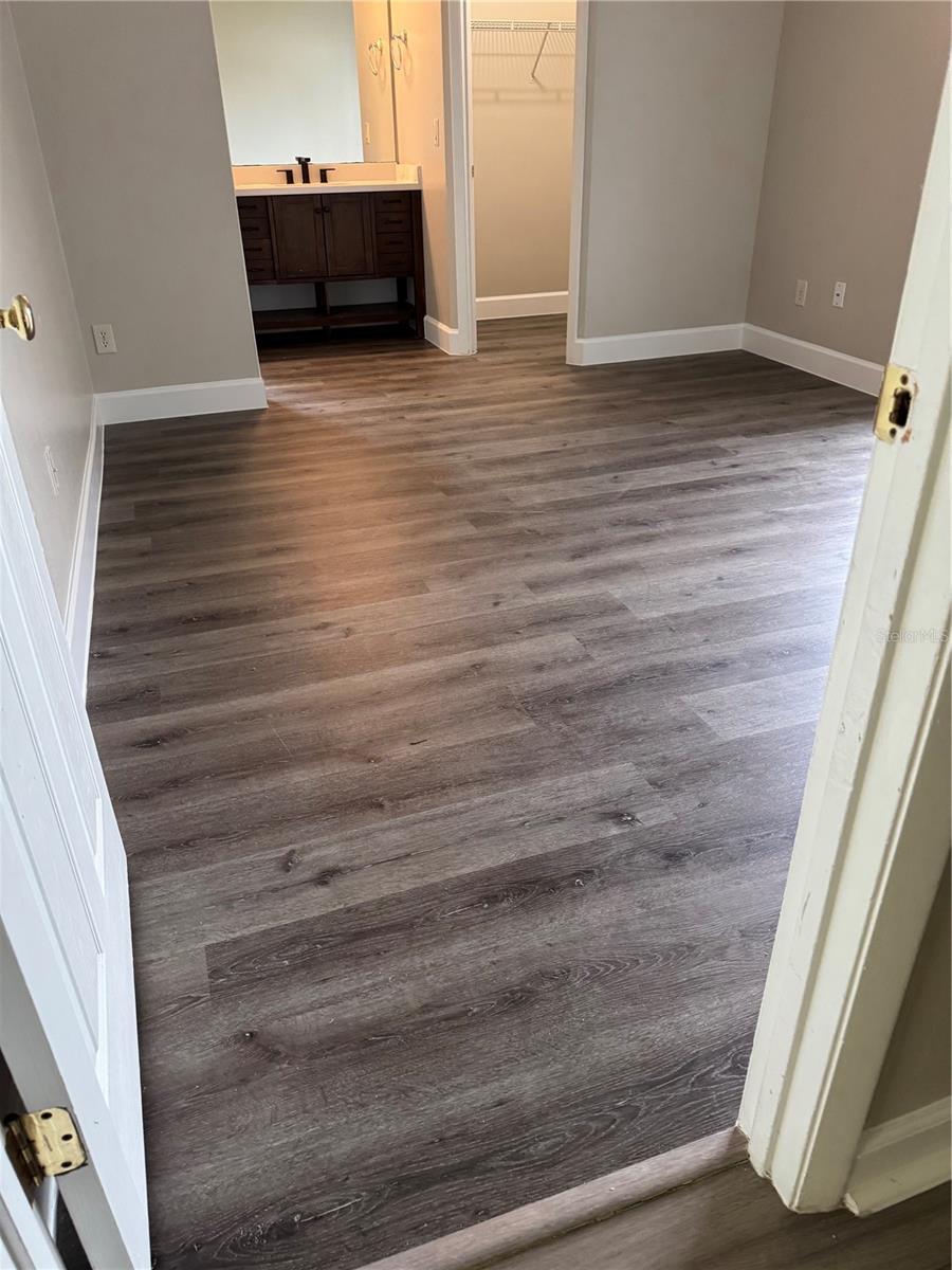 Image 11 of 11 For 425 Sandpiper Ridge Drive