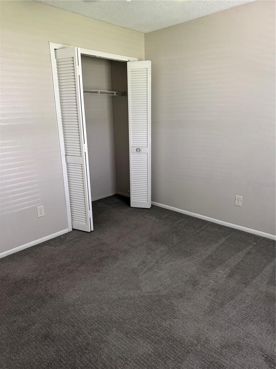 Image 2 of 10 For 425 Sandpiper Ridge Drive