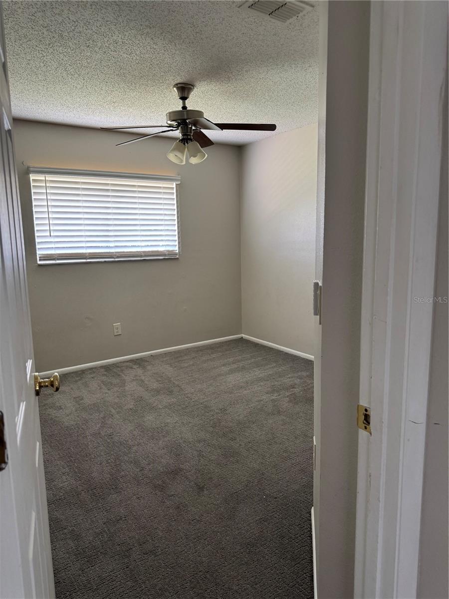 Image 7 of 10 For 425 Sandpiper Ridge Drive