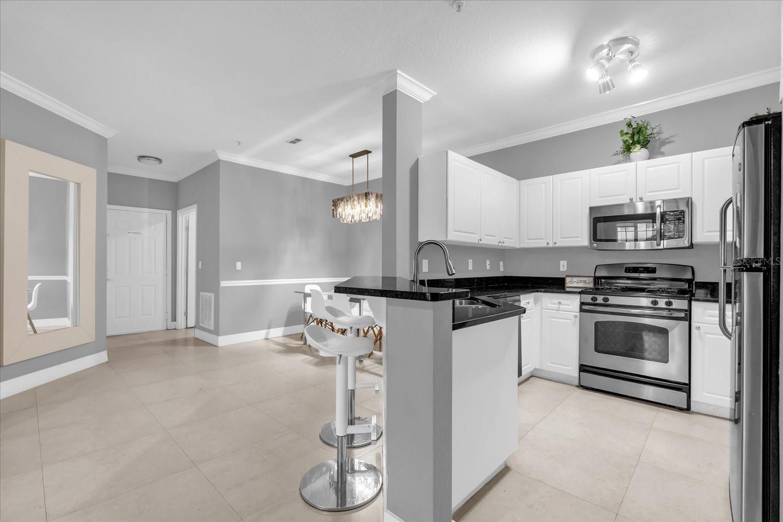 Image 2 of 32 For 3361 Kirkman Road 811