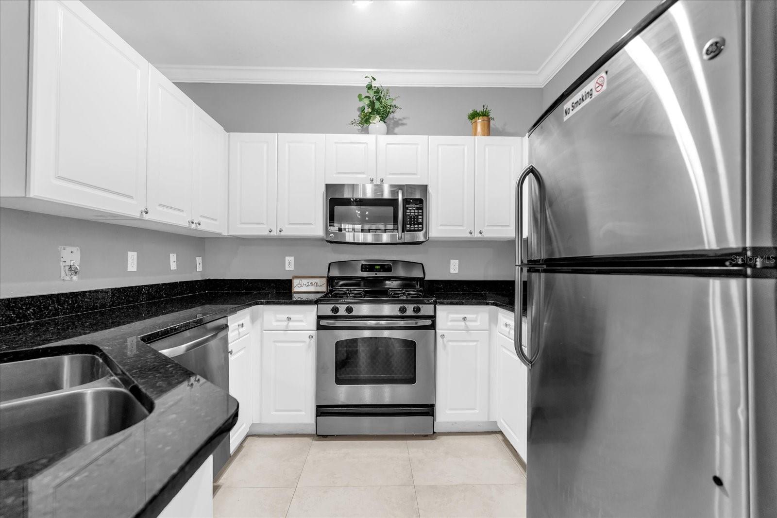 Image 5 of 32 For 3361 Kirkman Road 811