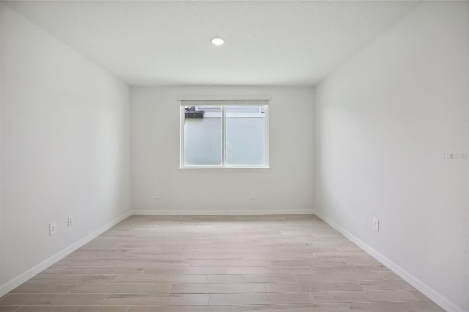 Image 13 of 19 For 1754 Draughton Place