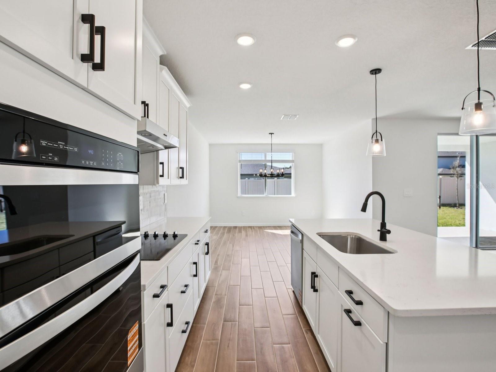 Image 15 of 39 For 1751 Draughton Drive