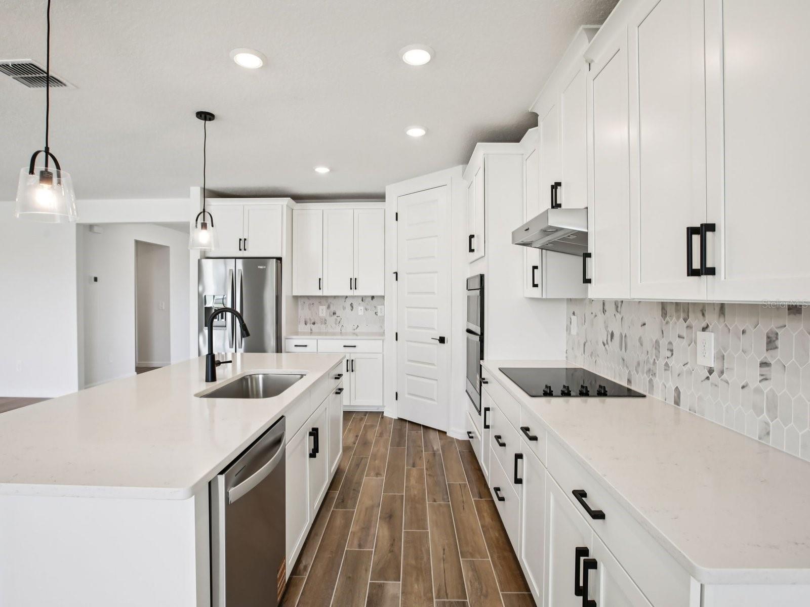 Image 16 of 39 For 1751 Draughton Drive