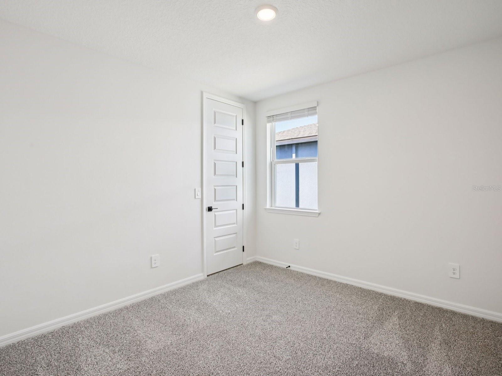 Image 27 of 39 For 1751 Draughton Drive