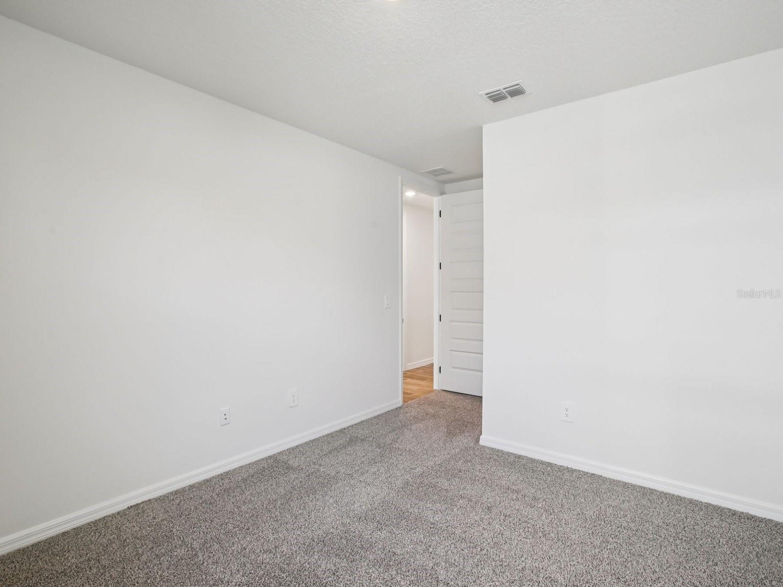 Image 28 of 39 For 1751 Draughton Drive