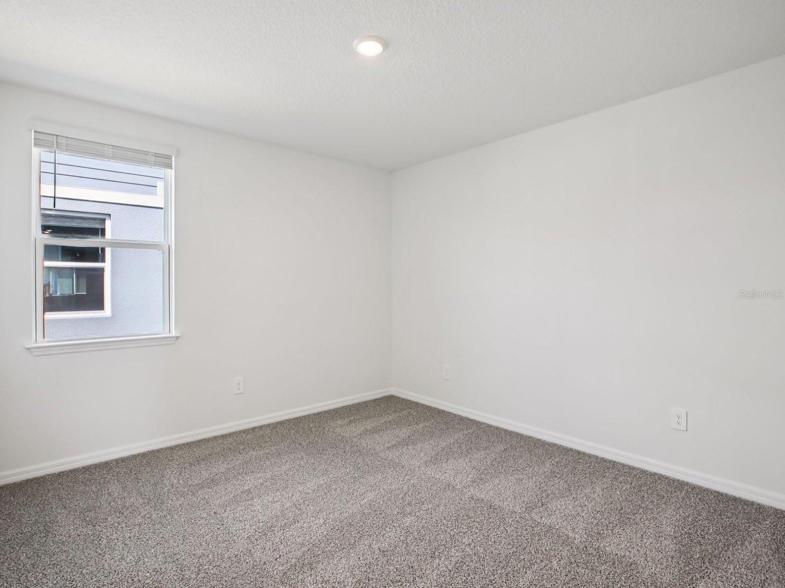 Image 29 of 39 For 1751 Draughton Drive