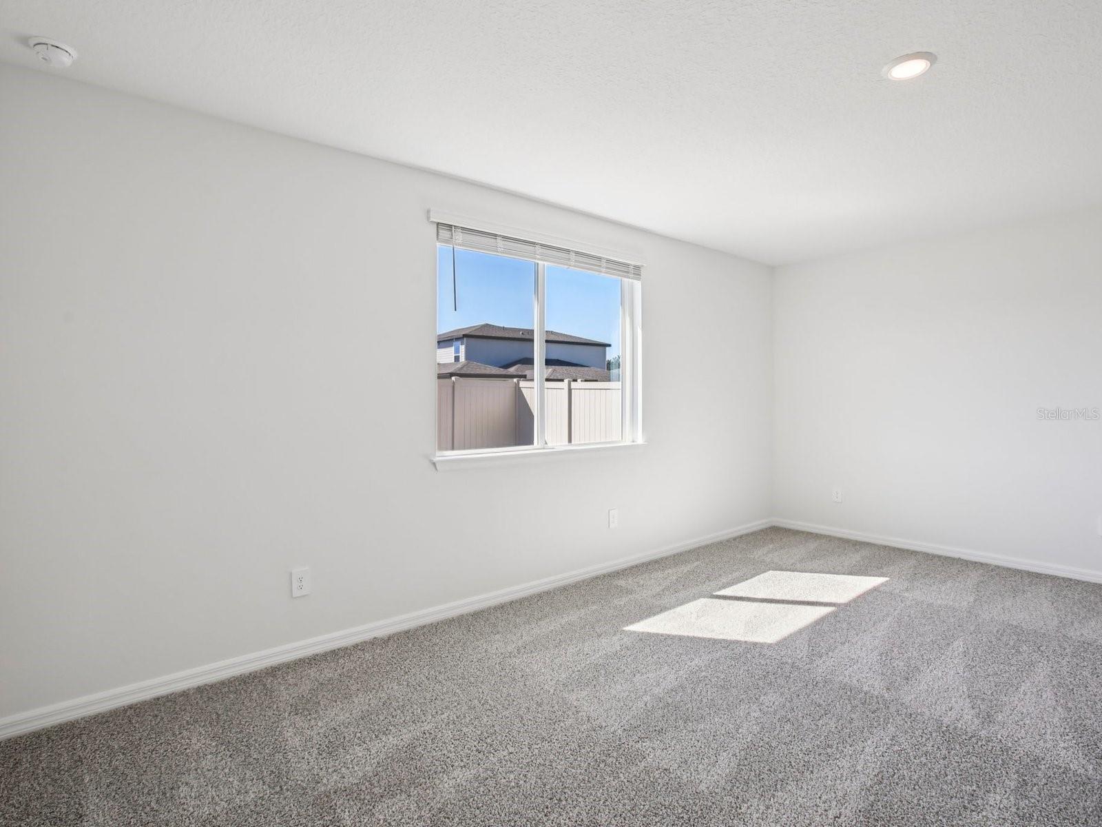 Image 31 of 39 For 1751 Draughton Drive