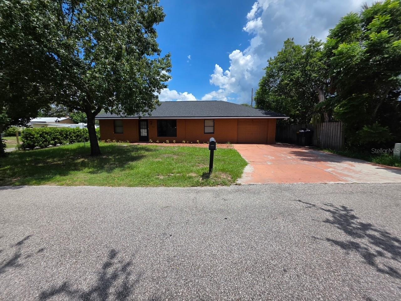 Details for 1947 Sunset Lane, CLERMONT, FL 34711