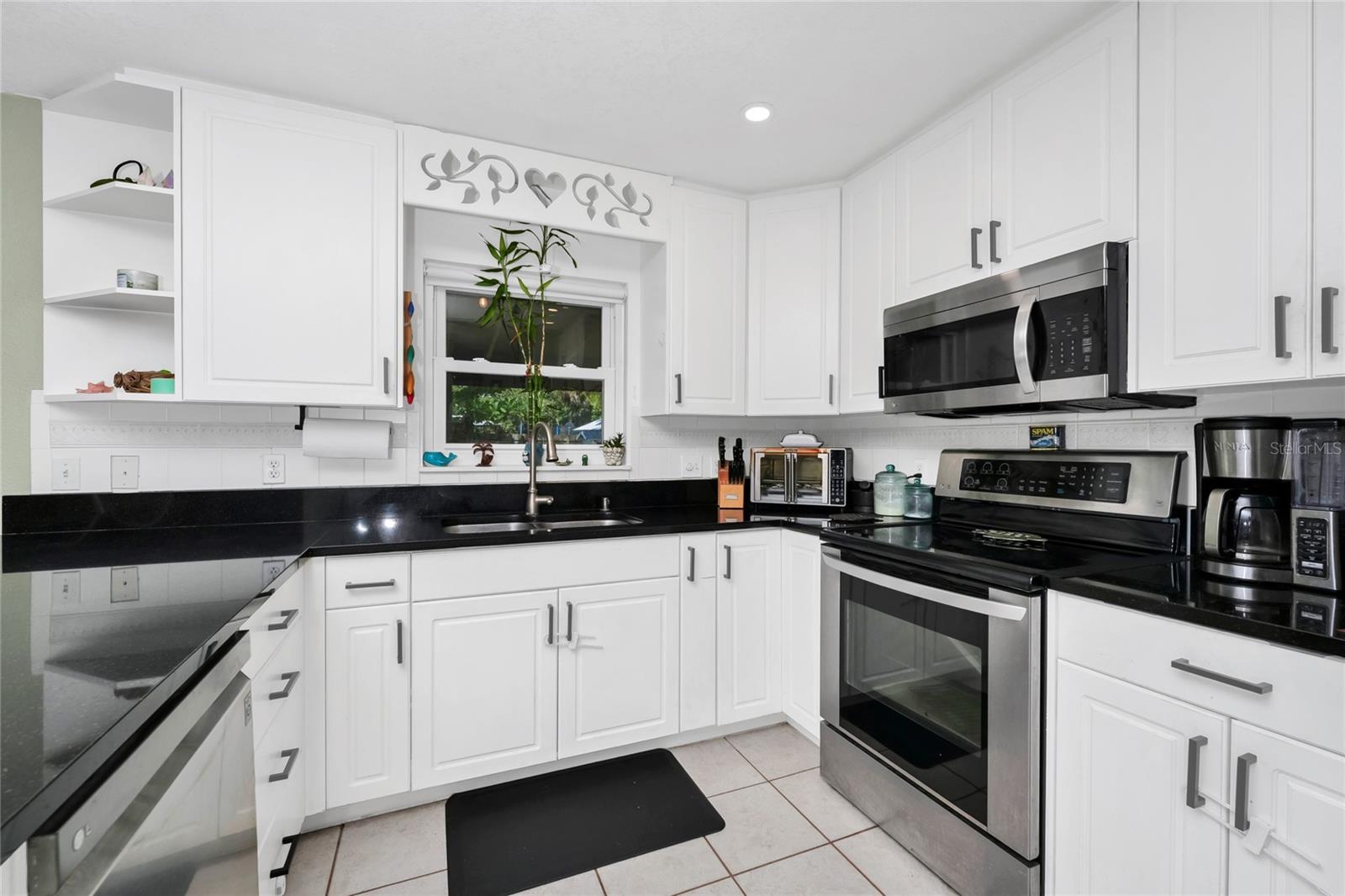 Image 7 of 40 For 6930 Grissom Parkway