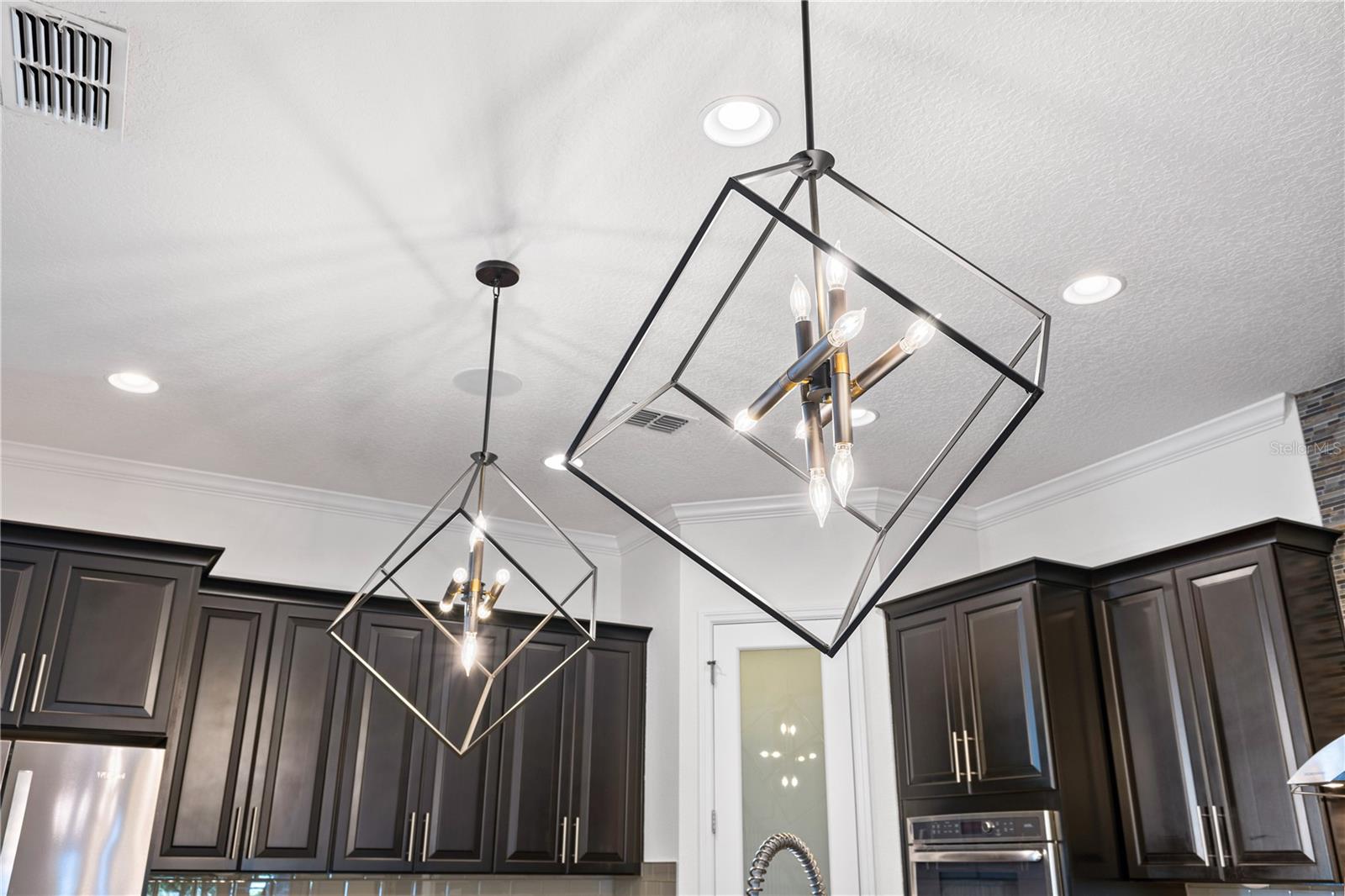 Image 27 of 86 For 13041 Gabor Avenue