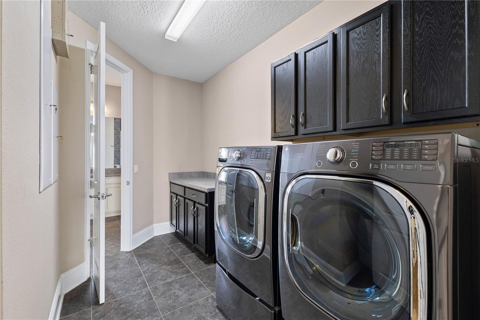 Image 37 of 86 For 13041 Gabor Avenue