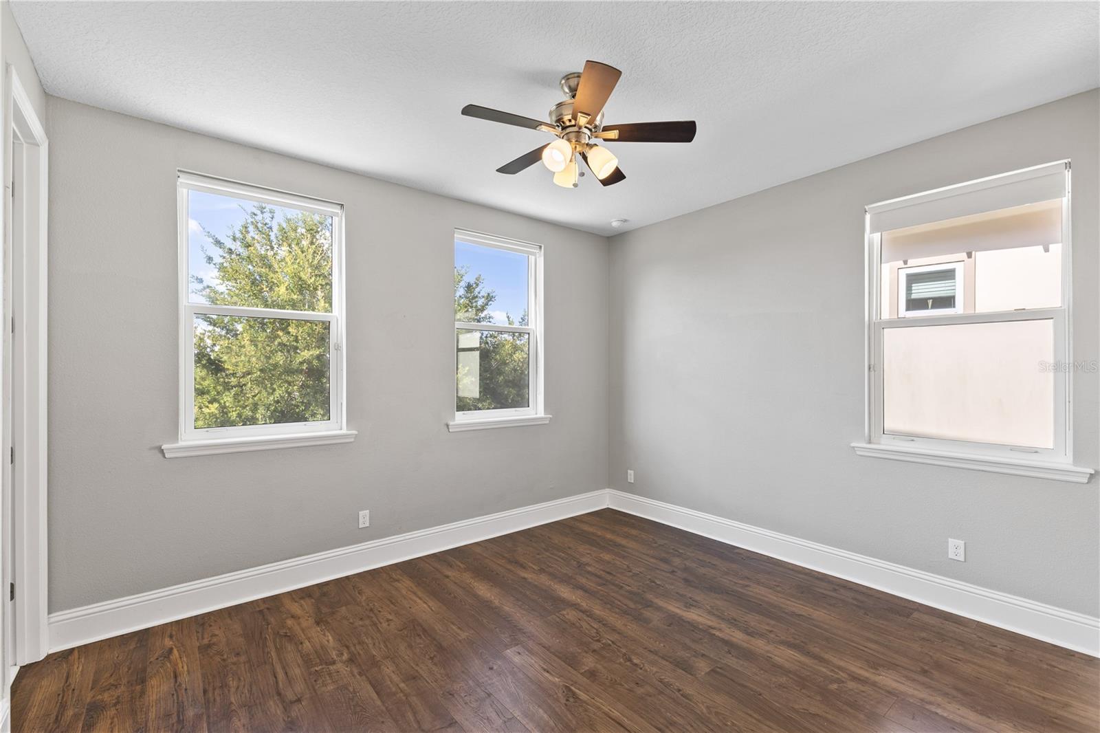 Image 71 of 86 For 13041 Gabor Avenue