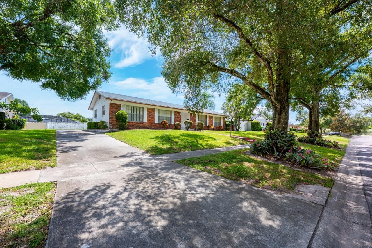 Image 17 of 25 For 3069 Bay Tree Drive