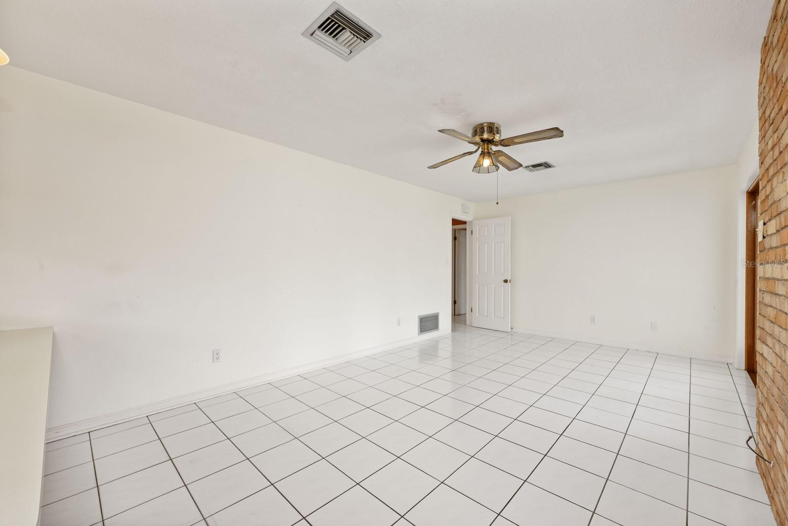 Image 22 of 25 For 3069 Bay Tree Drive