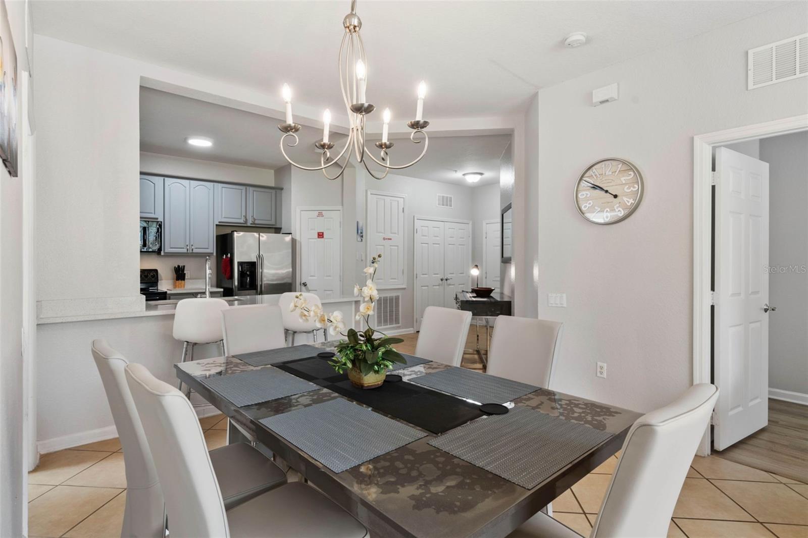 Image 7 of 37 For 4802 Cayview Avenue 10814