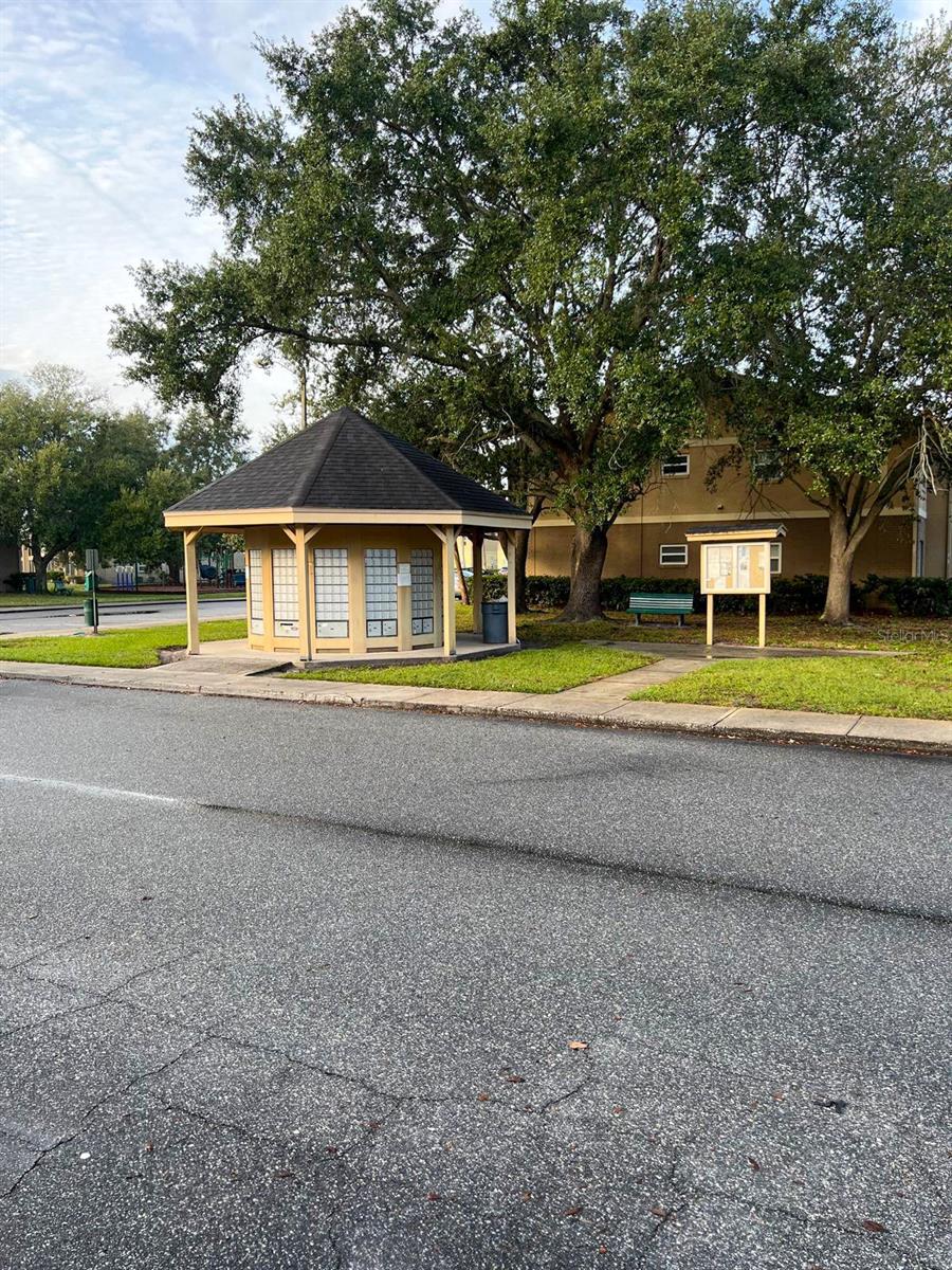 Image 2 of 19 For 9817 Turf Way Ge