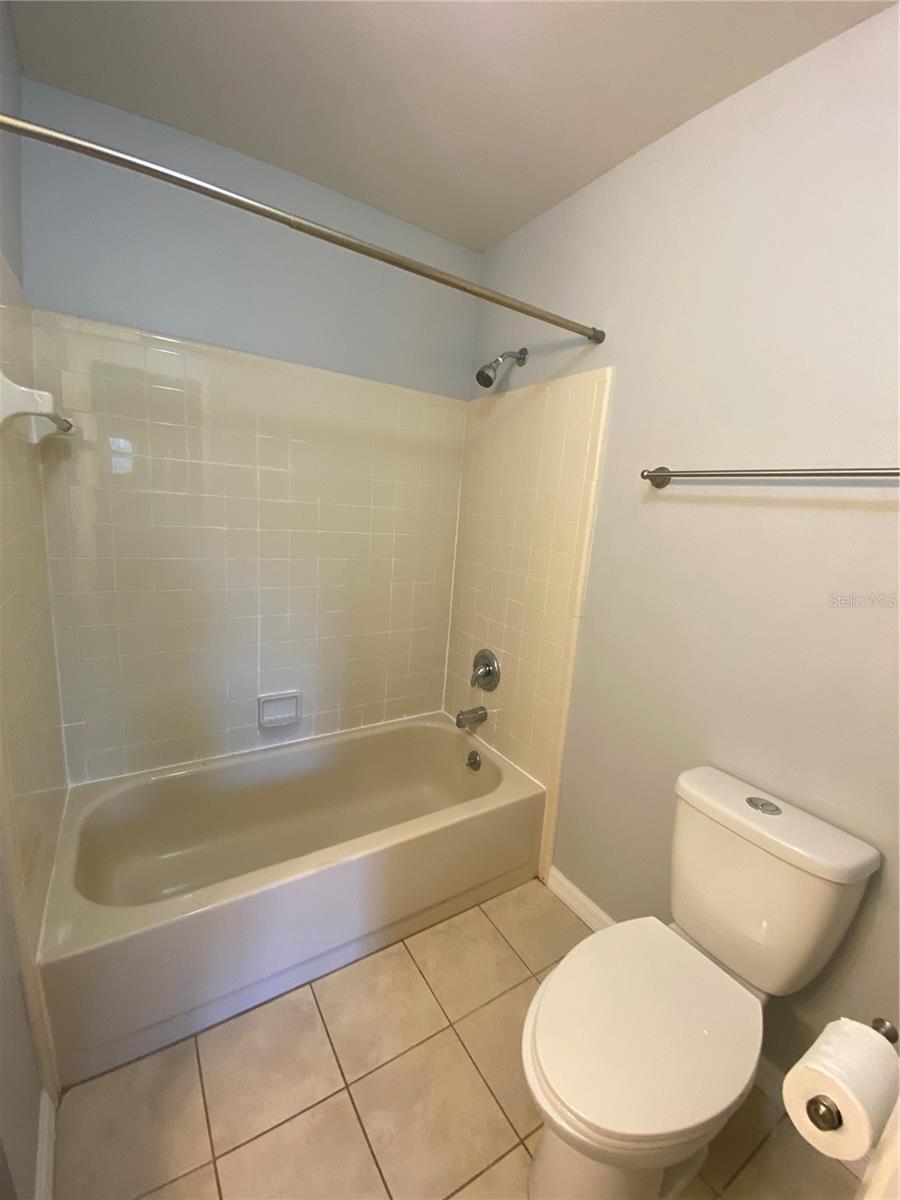 Image 19 of 24 For 2864 Wareham Court