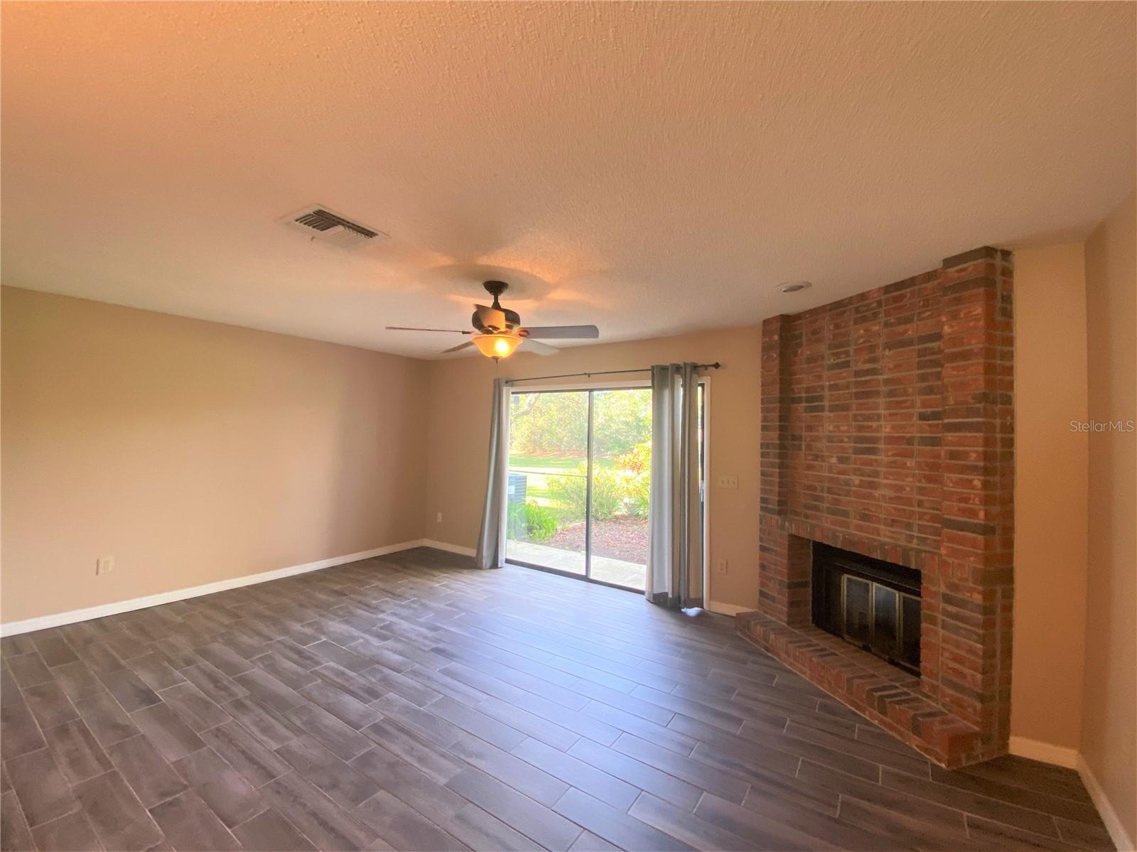 Image 9 of 24 For 2864 Wareham Court