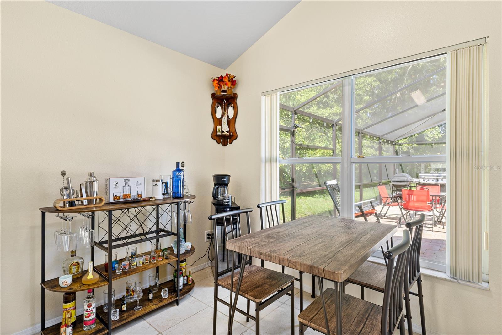 Image 13 of 62 For 2629 Chatham Circle