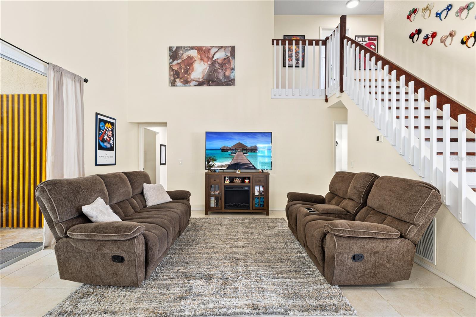 Image 16 of 62 For 2629 Chatham Circle