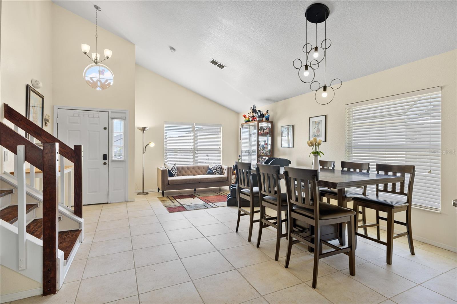 Image 7 of 62 For 2629 Chatham Circle