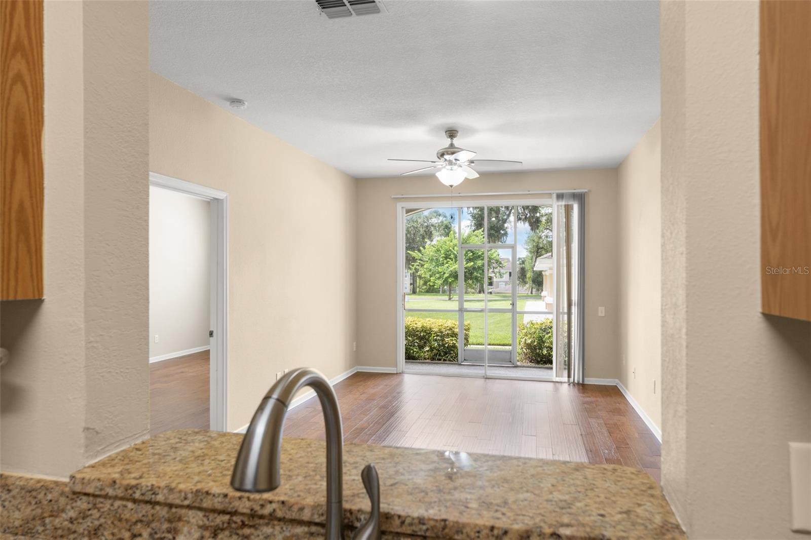 Image 11 of 33 For 582 Brantley Terrace Way 109